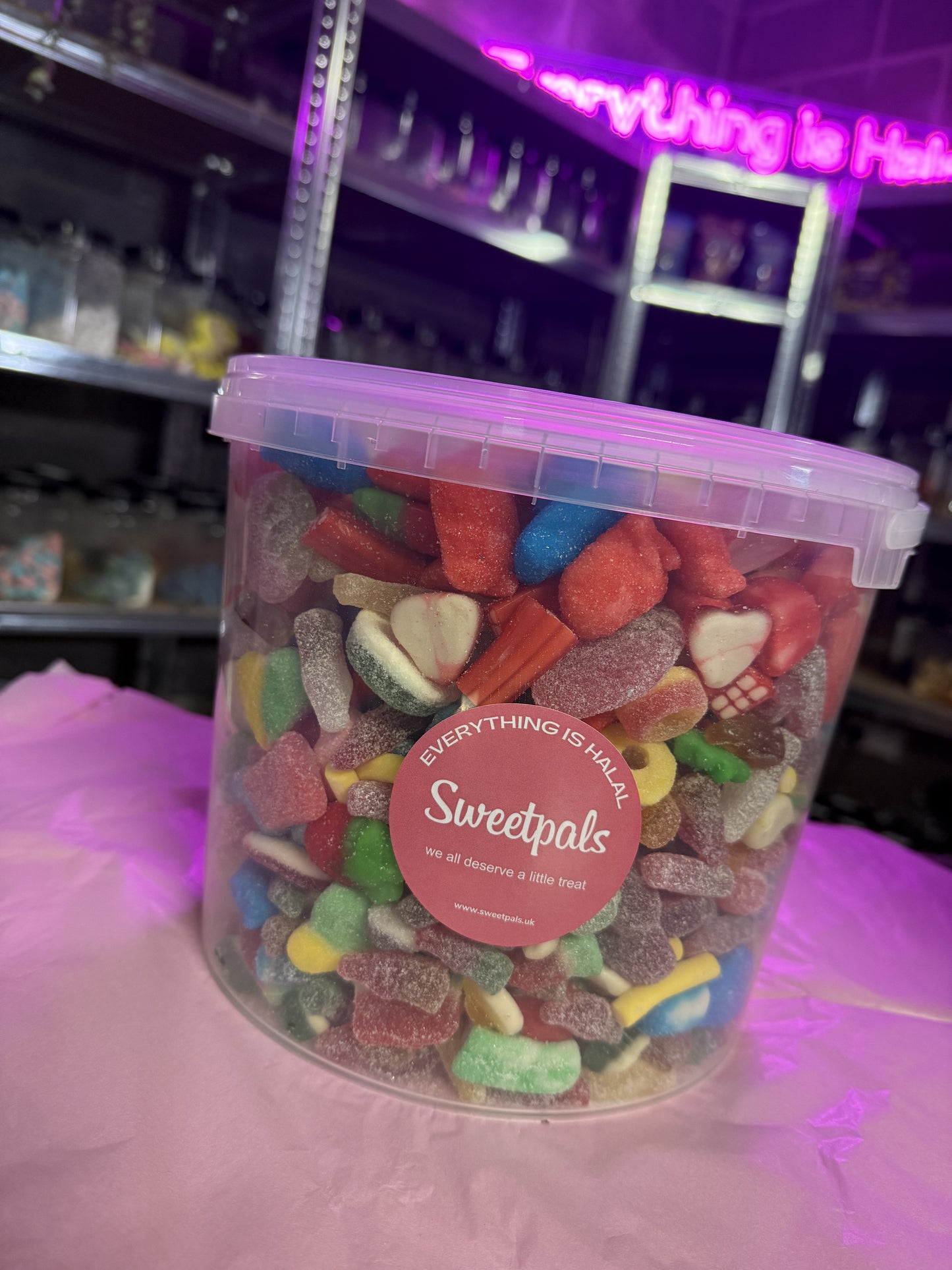 SweetPals 4kg Mega Bucket